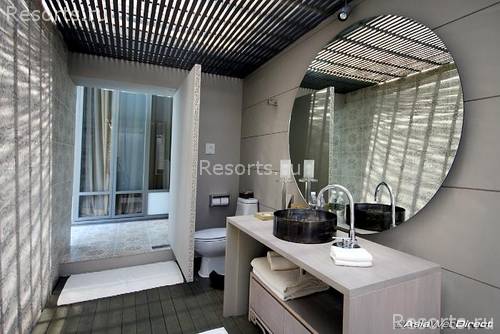 SALA Phuket Resort & Spa 31